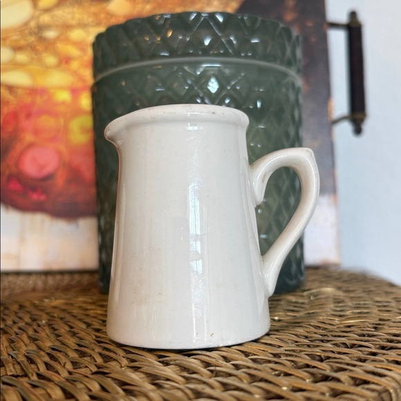 Vintage Dudson Cream Pitcher - Picture 5 of 6